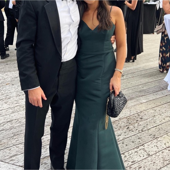 Amsale Bridesmaid Dress Emerson GB102A in Hunter Green - Picture 1 of 5